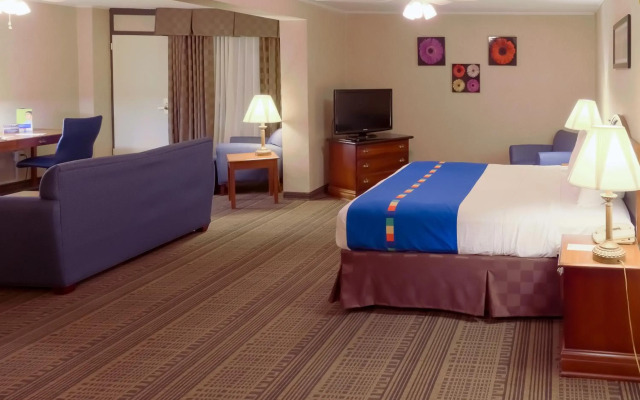 Park Inn by Radisson Sharon