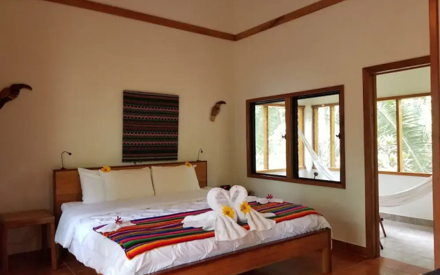 Mariposa Jungle Lodge