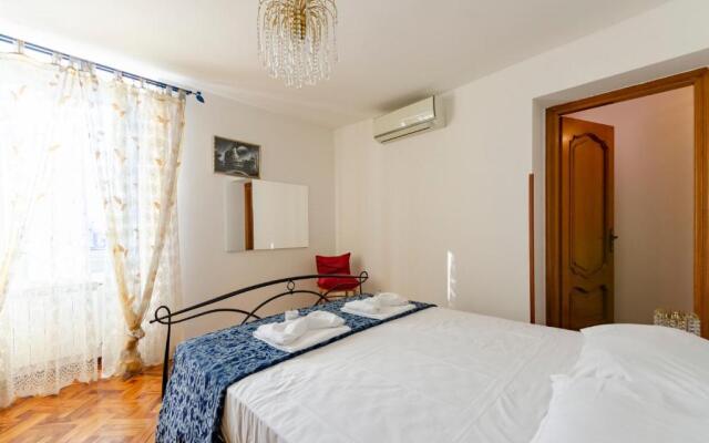 ALTIDO Sunny 2-bed flat near Aquarium