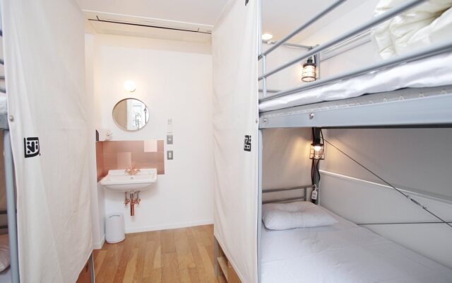 Kitsune Shippo-Asakusa Comfortable Guest House