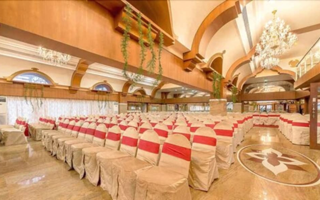 Hotel Crystal Castle