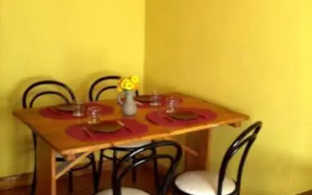 Alto Rolando Apartamentos