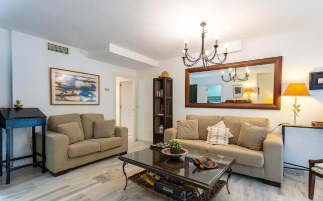 Lunamar 63 Apartment by GHR Rentals