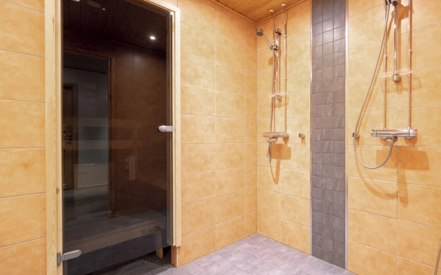 3BR Holiday Apt. with Sauna