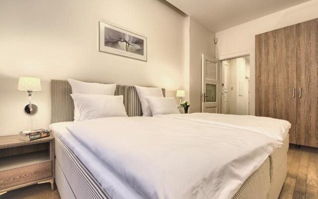 JustPrague Apartment - Castle view