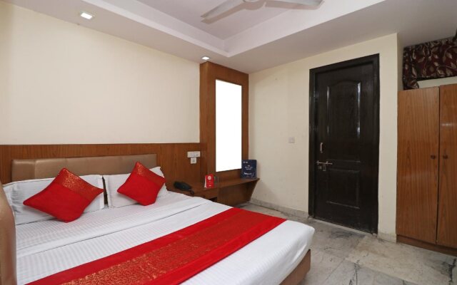 OYO 12739 Mahesh Inn