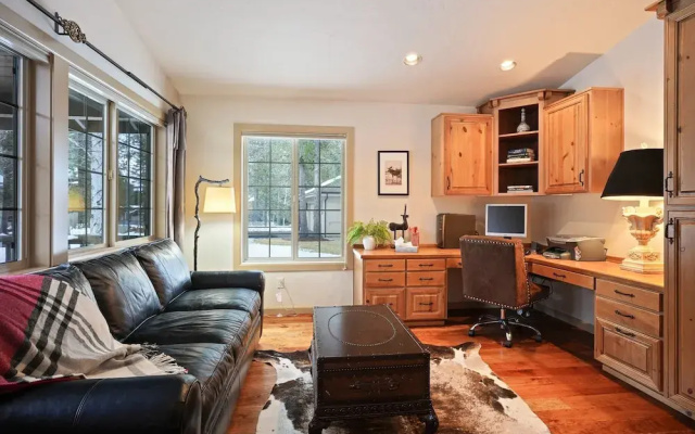 20 Red Cedar 3 Bedroom Home