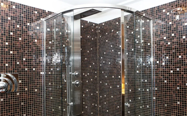 Duomo Big by Wonderful Italy