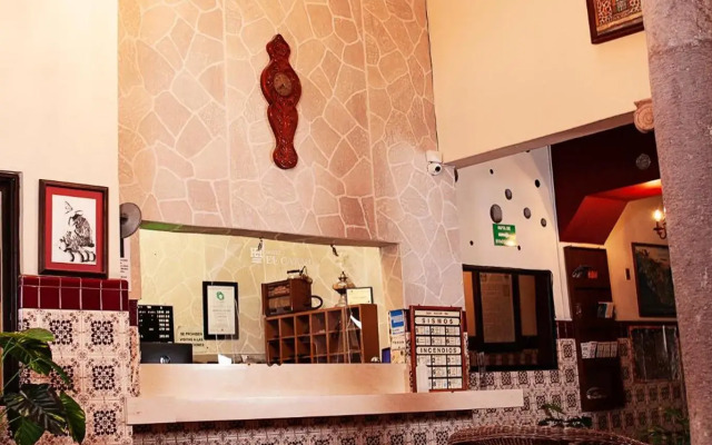 Hotel El Carmen - Morelia