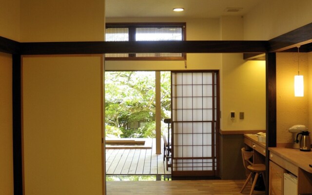 Gora Hanaougi-Sounkaku