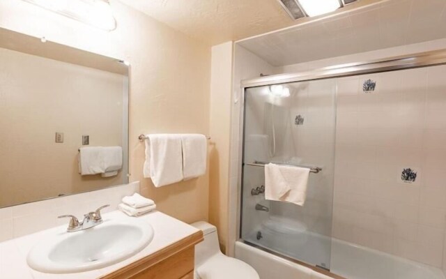 Villa Cortina Condo 5 Minutes Walk to Vail Village by RedAwning