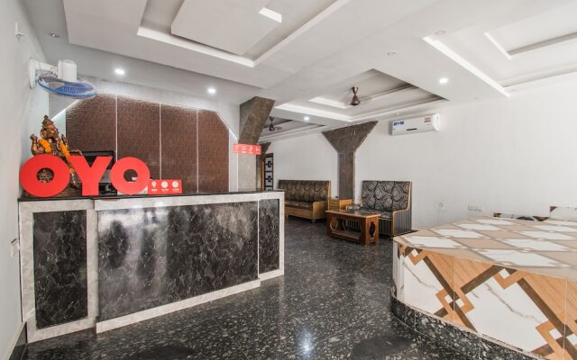 OYO 8300 Mundrika Delux