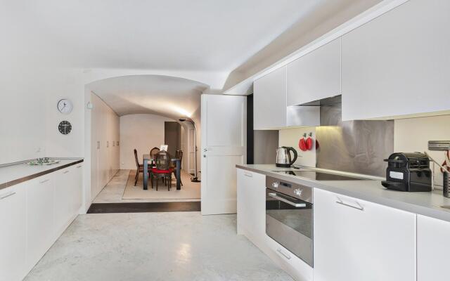 Garibaldi Glamorous Apartment by Wonderful Italy