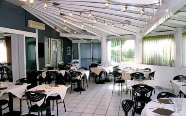 Hotel du Moulin à Vent Gerland