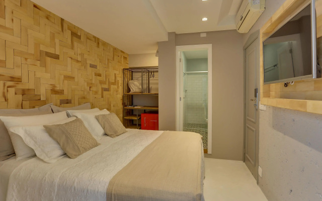 Solar Beach Hotel
