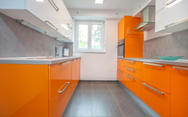Beautiful Apartment in Koper With 3 Bedrooms and Wifi