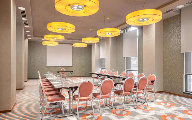 Golden Tulip Ana Dome