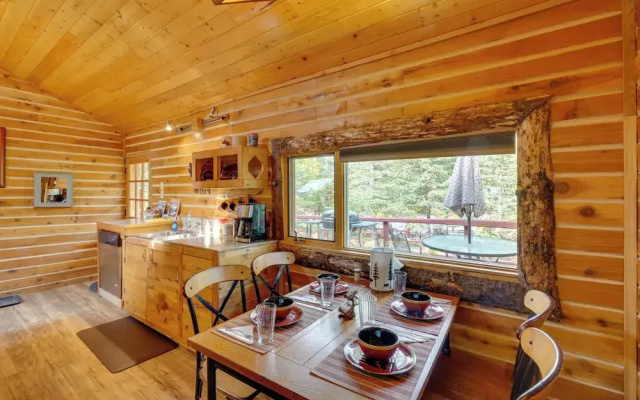 Lake Access at Peaceful Kenai Peninsula Getaway
