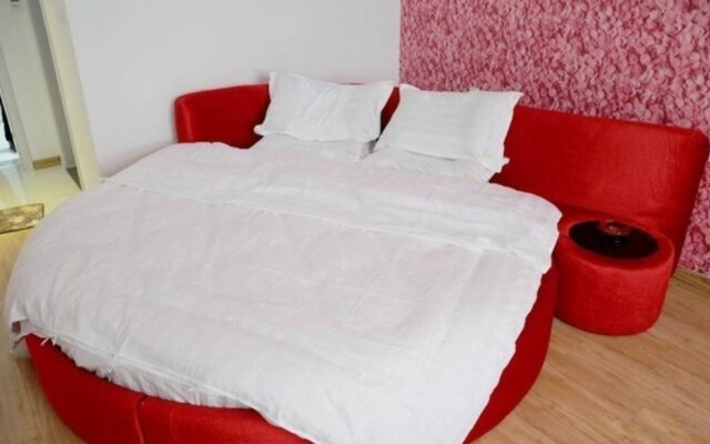 Tangtang Theme Inn