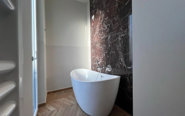 RossoVino Milano Boutique