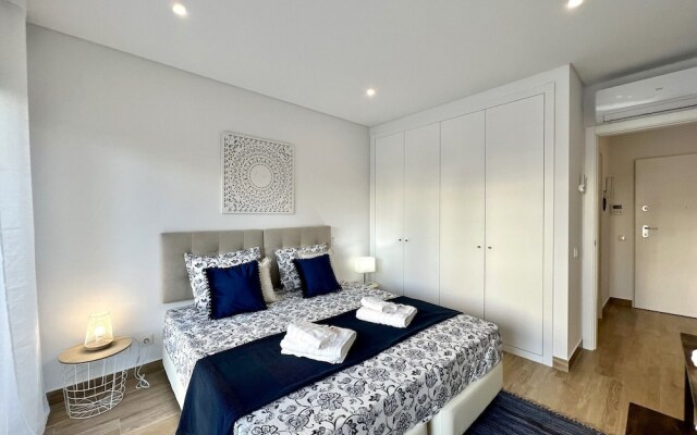 Praia DA Rocha Twins 3 With Pool