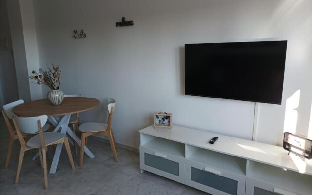 Moderno apartamento en conjunto residencial