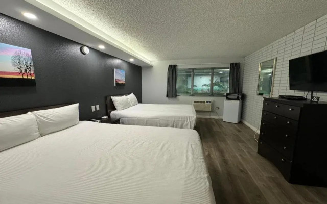Travelodge By Wyndham Winnipeg Airport