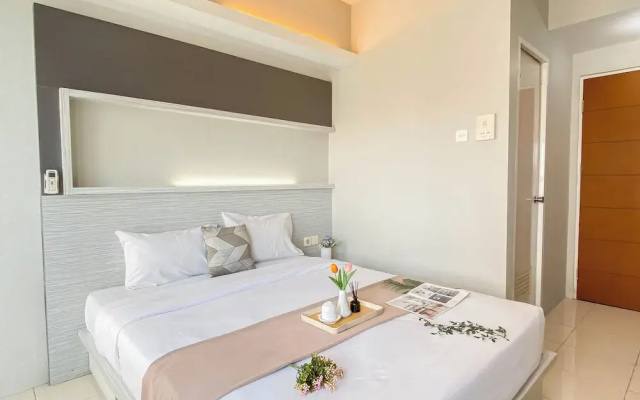 Cozy Living Studio At Apartment Taman Melati Margonda