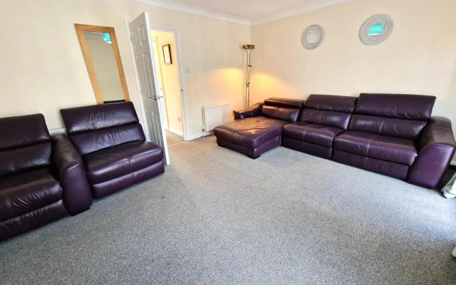 Town or Country - Jessie Terrace House B