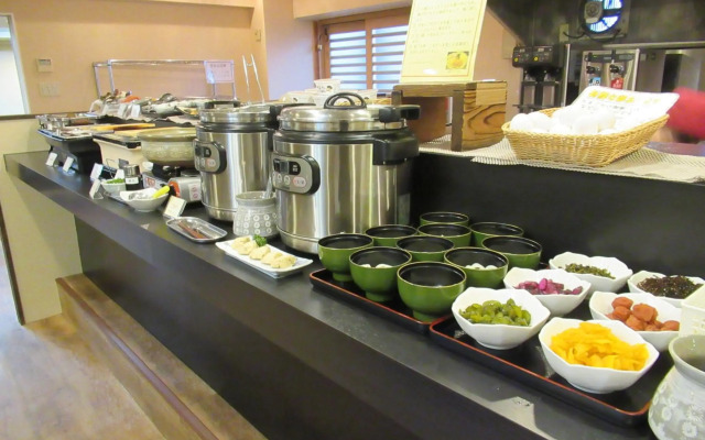 Tsurusaki Hotel