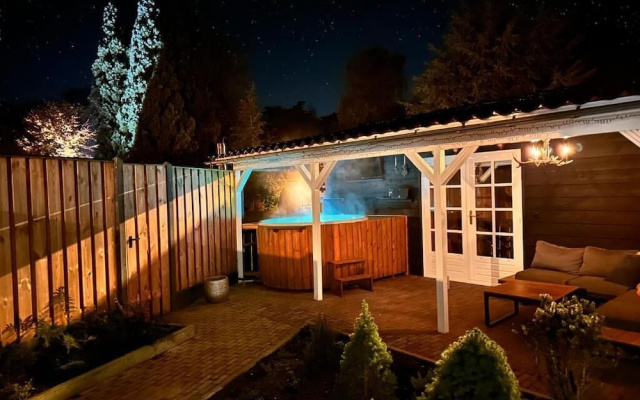 Wellness Tuin  Luxury Suites & Lodges