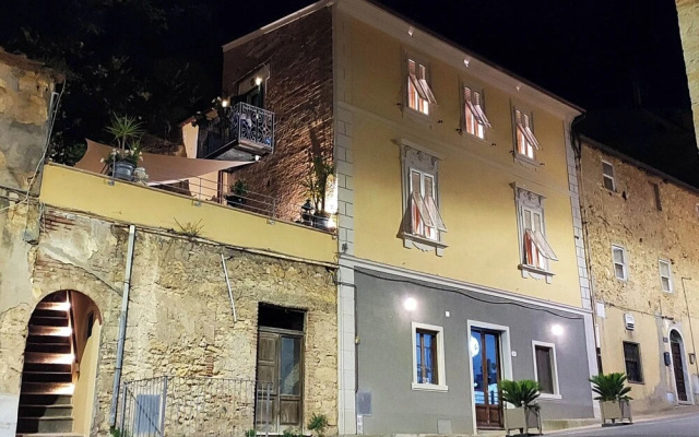 Residenza d'Epoca CAVALIERE