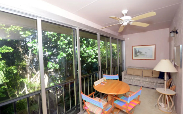 Spanish Cay A8 by RedAwning