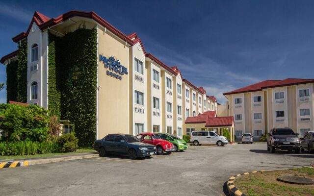 Microtel by Wyndham Batangas