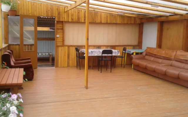 Guest House Angarskie Khutora