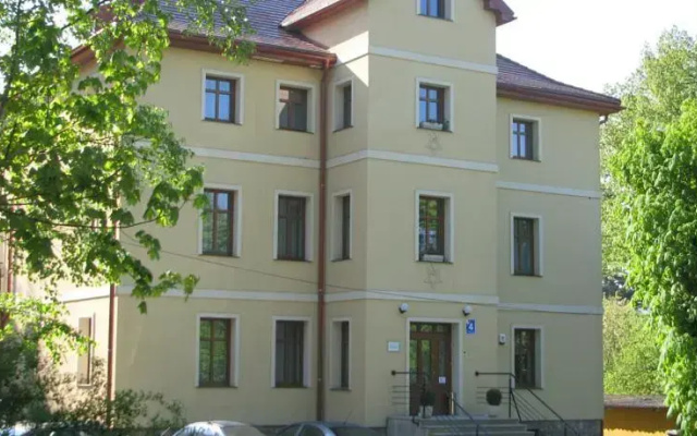 hotelImage