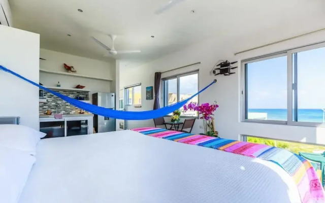 Casitas de Paloma 3rd Floor Studio by Skyrun