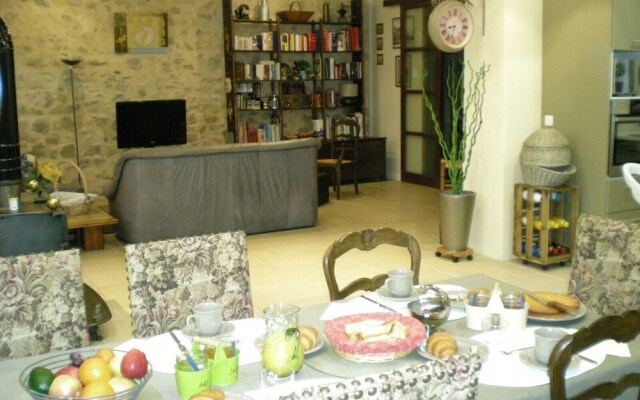 Hébergement Insolite - Le Bivouac