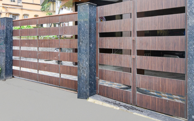 Collection O New Jalpaiguri Railway Station Formerly Prince Lodge