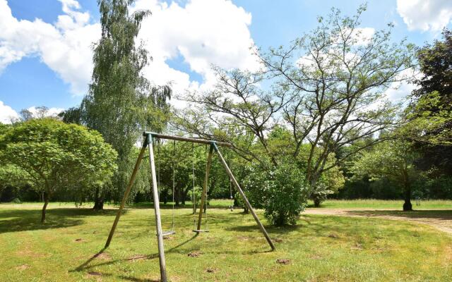 Refined Holiday Home in Villefranche-du-perigord With Garden