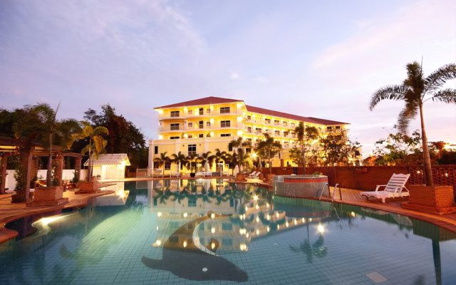 Pattaya Bay Hotel
