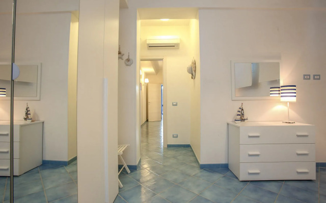 Deluxe Apartment in Villa Pantarei