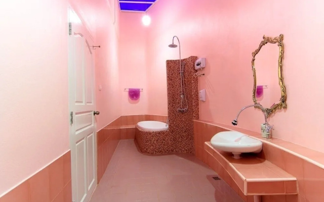 Gorilla Hills Hua Hin Hotel