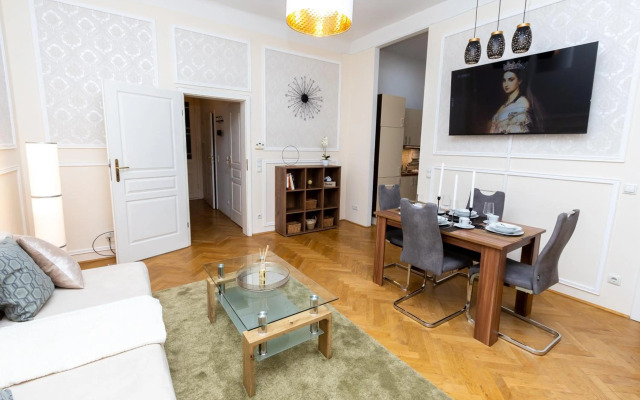 SISSI new luxurious apartment near Schönbrunn and Westbahnhof