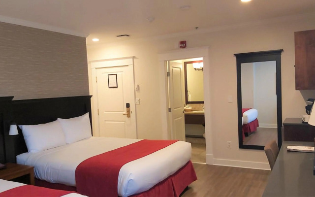 Strathcona Hotel