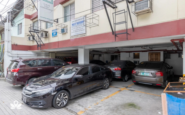 OYO 859 City Stay Inns Pasong Tamo (Vaccinated Staff)