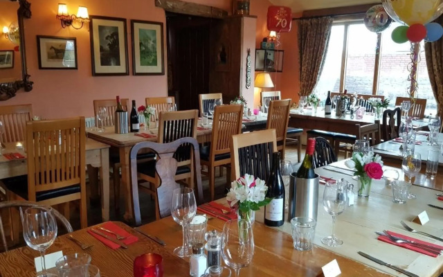 The Oak Inn Staplow
