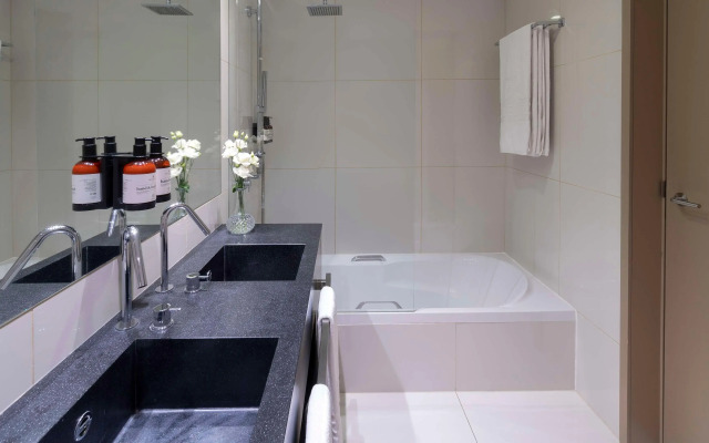 NH Collection Porto Batalha