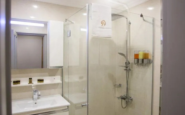 Bonne Sante Hotel