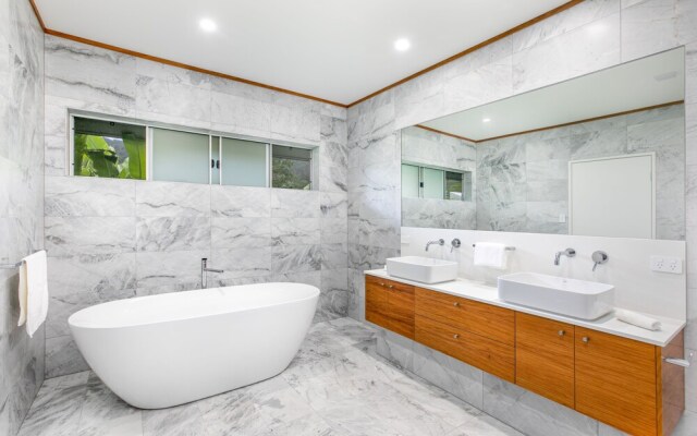 Celeste - at Funnel Bay